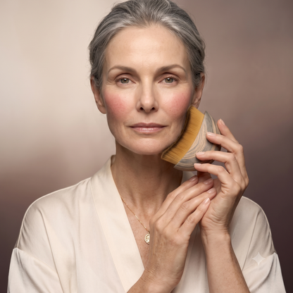 Sioré Anti-Aging Face Brush | Het 50+ Geheim Voor Een Strakke Kaaklijn