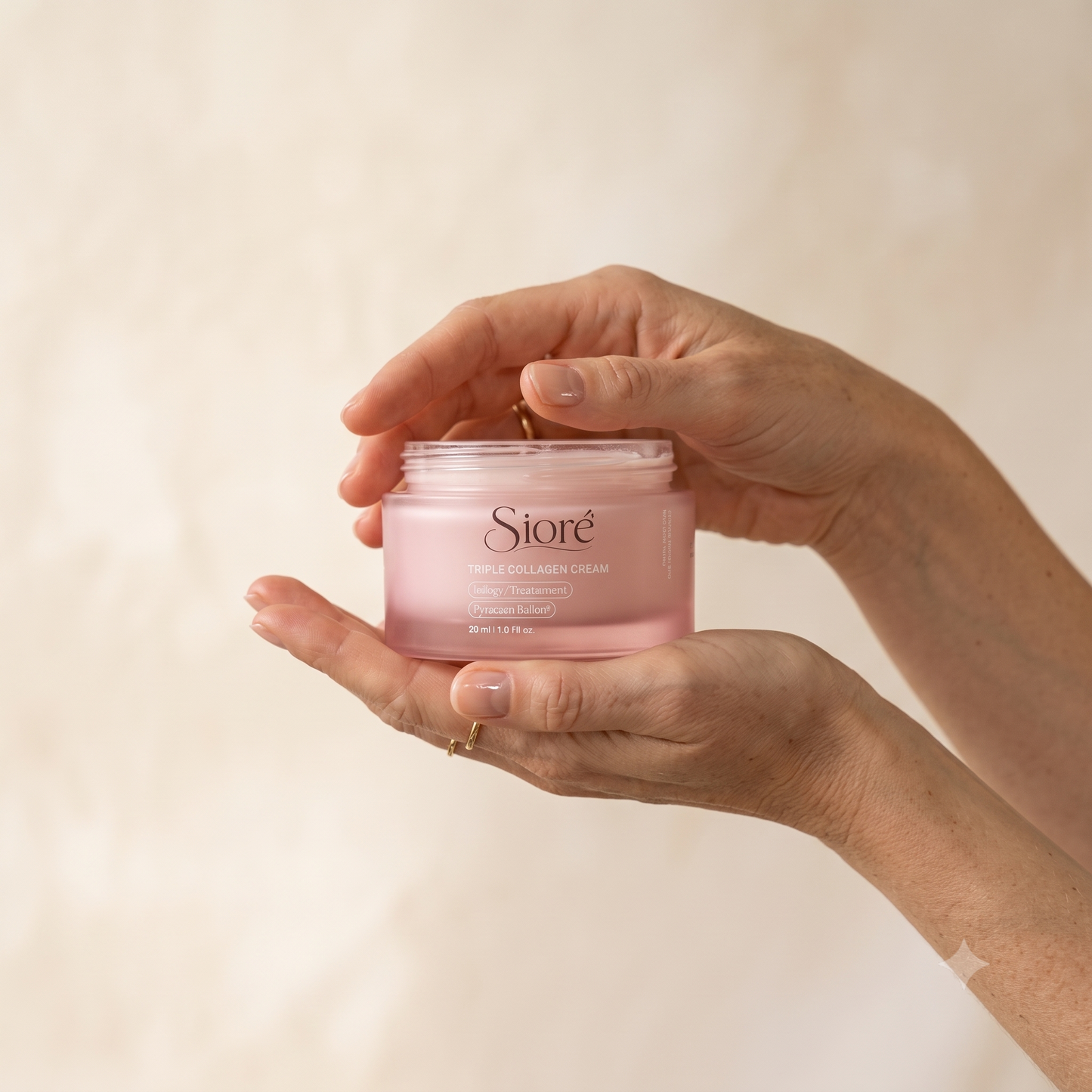 Sioré – #1 Korean Glass Skin Triple Collagen Cream