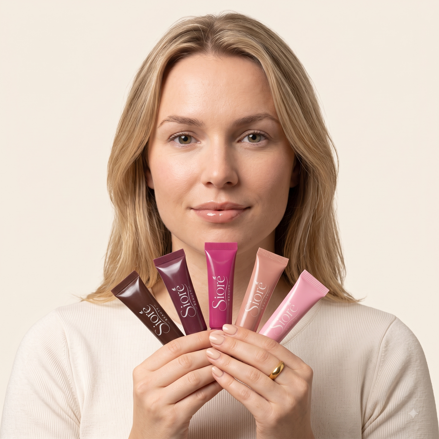 Sioré Beauty – The Ultimate Lip Finishing Glosser
